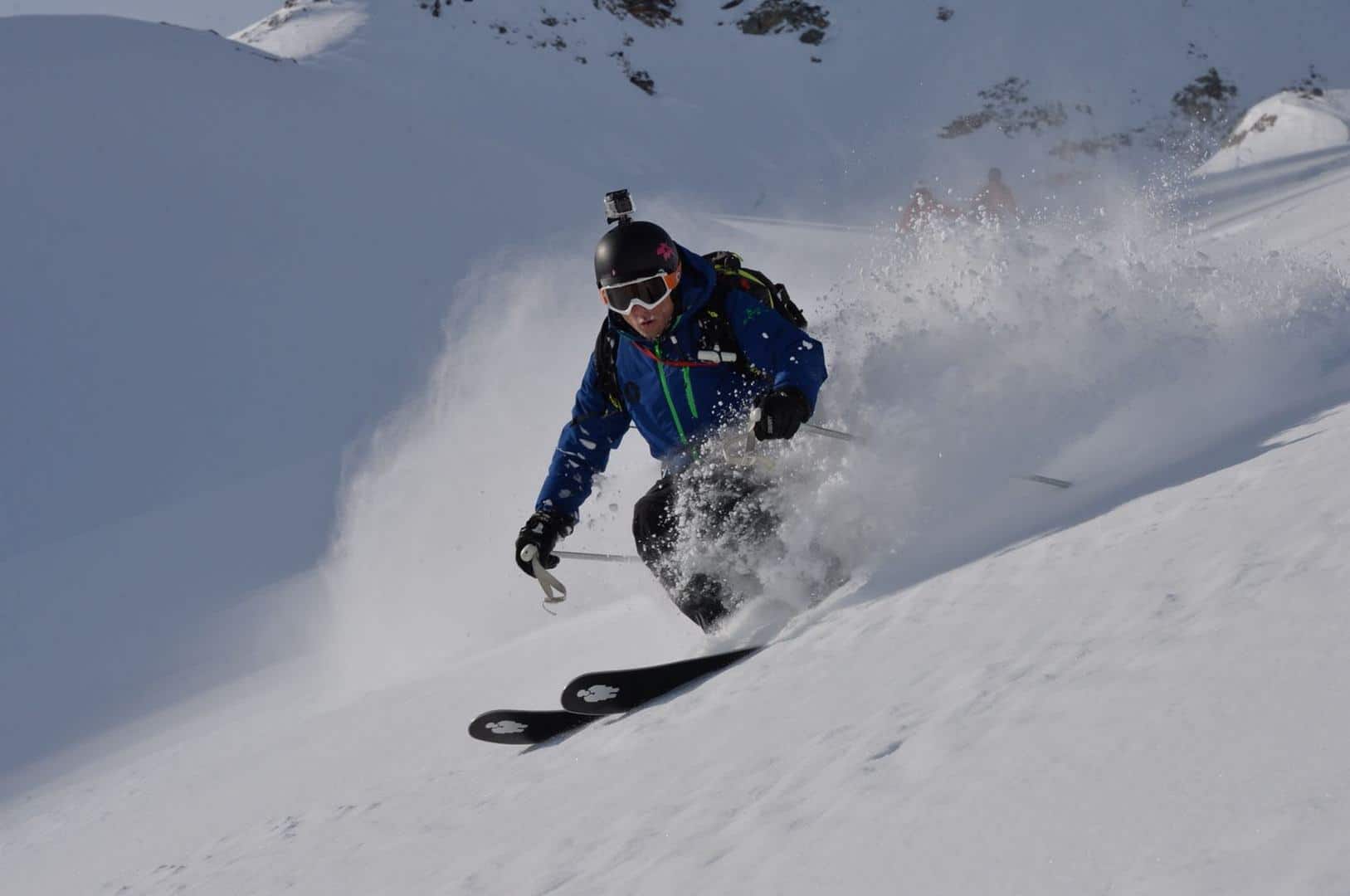 ski premium